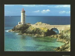 Le Phare du Minou by Eric Brin