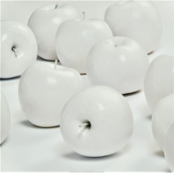 White Apple Ii by Jan Lens